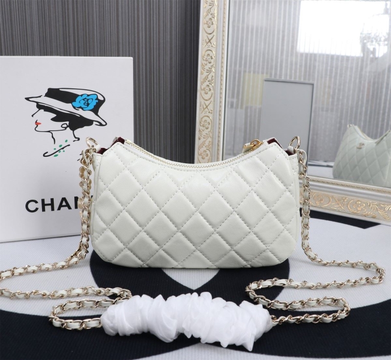 Ch**el hobo bags